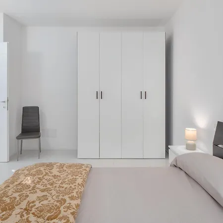 Apartment Cormorani - 8